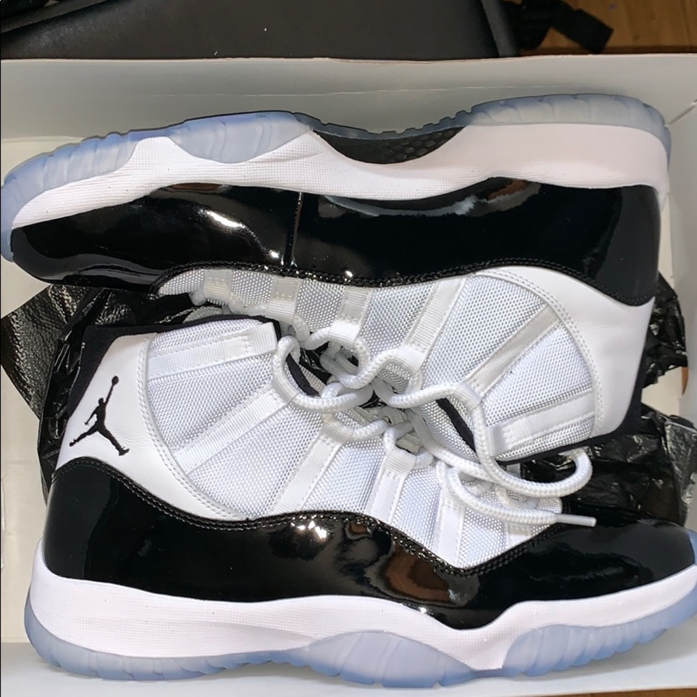 Air Jordan 11 retro concord 2018 release
